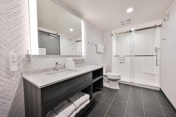 Bathroom shower
