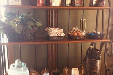 Breakfast/Coffee Service 32 of 40