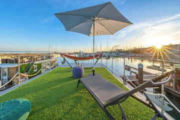 Sundeck