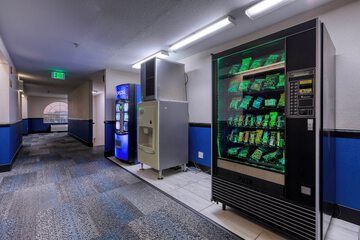 Vending machine