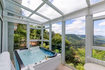 Private spa tub