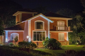 Front of property - evening/night