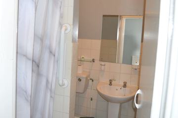 Photo 37