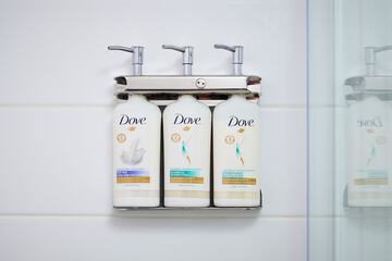 Bathroom amenities