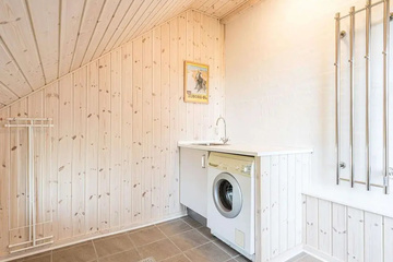 guest_rooms