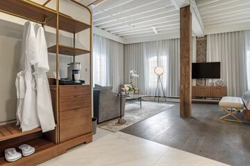 Breakfast/Coffee Service 52 of 67