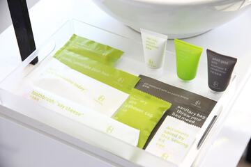 Bathroom amenities