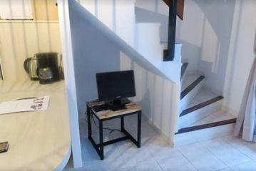 hotel_rooms