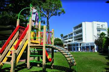 Children's play area - outdoor