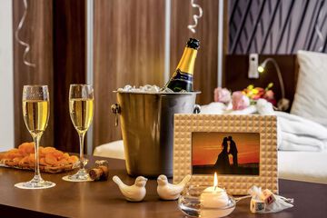 Indoor wedding