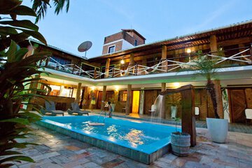 Pool waterfall