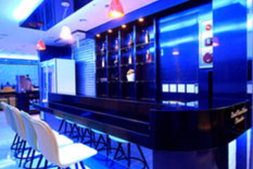 Hotel Bar
