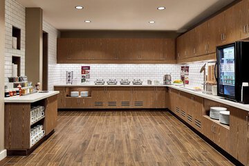 Breakfast/Coffee Service 58 of 63