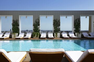 The Valorian Los Angeles Curio Collection by Hilton