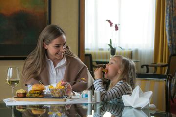 Room service - dining
