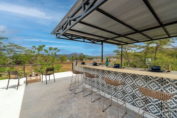 Snack bar
