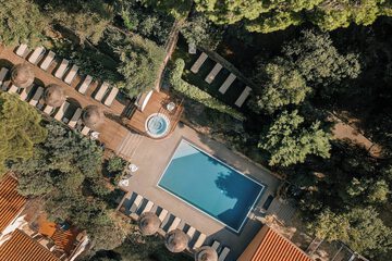Rooftop pool