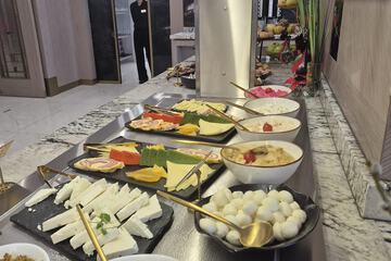 Breakfast buffet