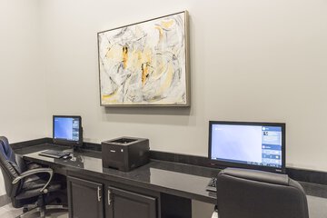 Business Center 43 of 43