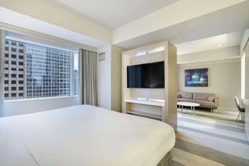 Room 45 of 94