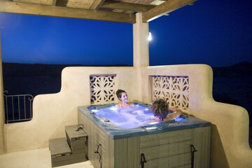Jetted tub