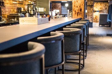 Coffee shop
