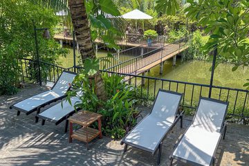 Sundeck