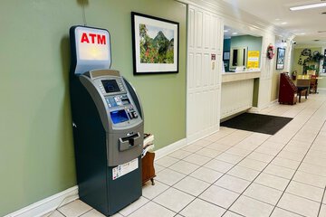 ATM/banking on site