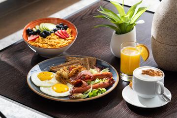 Breakfast area