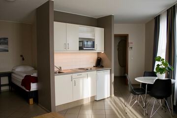 Private kitchenette