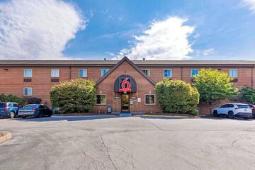 Studio 6 Extended Stay - St. Louis MO - Westport / Craig Road