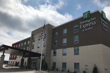 Holiday Inn Express & Suites Hannibal - Medical Center by IHG
