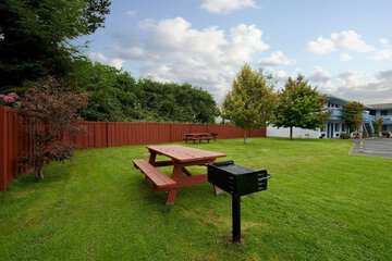 Property Grounds 35 of 35