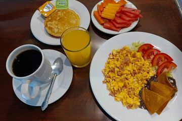 Breakfast meal