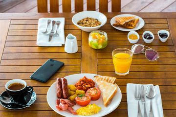 Breakfast buffet