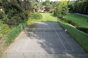 Tennis court