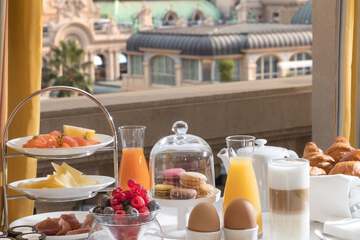 Breakfast meal