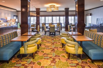 Breakfast/Coffee Service 36 of 39