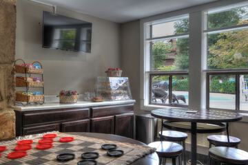 Breakfast/Coffee Service 53 of 59