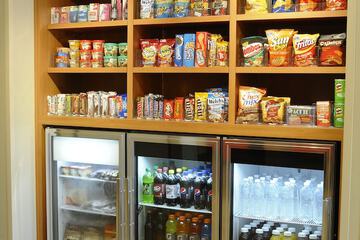 Snack bar