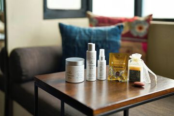 Bathroom amenities