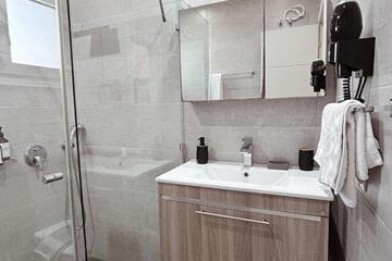 Photo 35