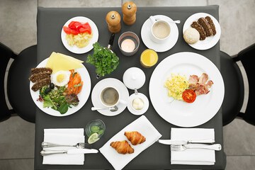 Breakfast meal