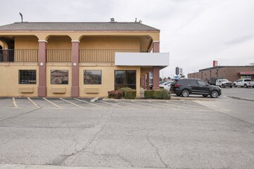 Southern Comfort Hotel