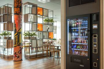 Vending machine