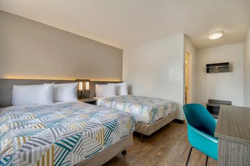 Room 40 of 53