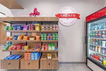 Snack bar