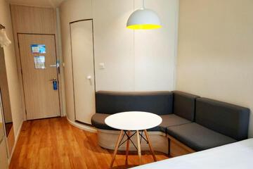 Photo 41