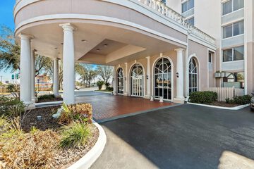 Comfort Inn & Suites Lakeland North I-4