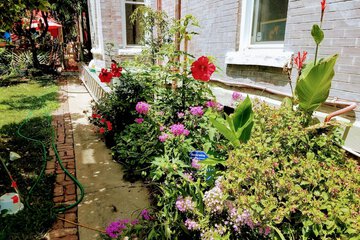 Hotel Exterior 51 of 53